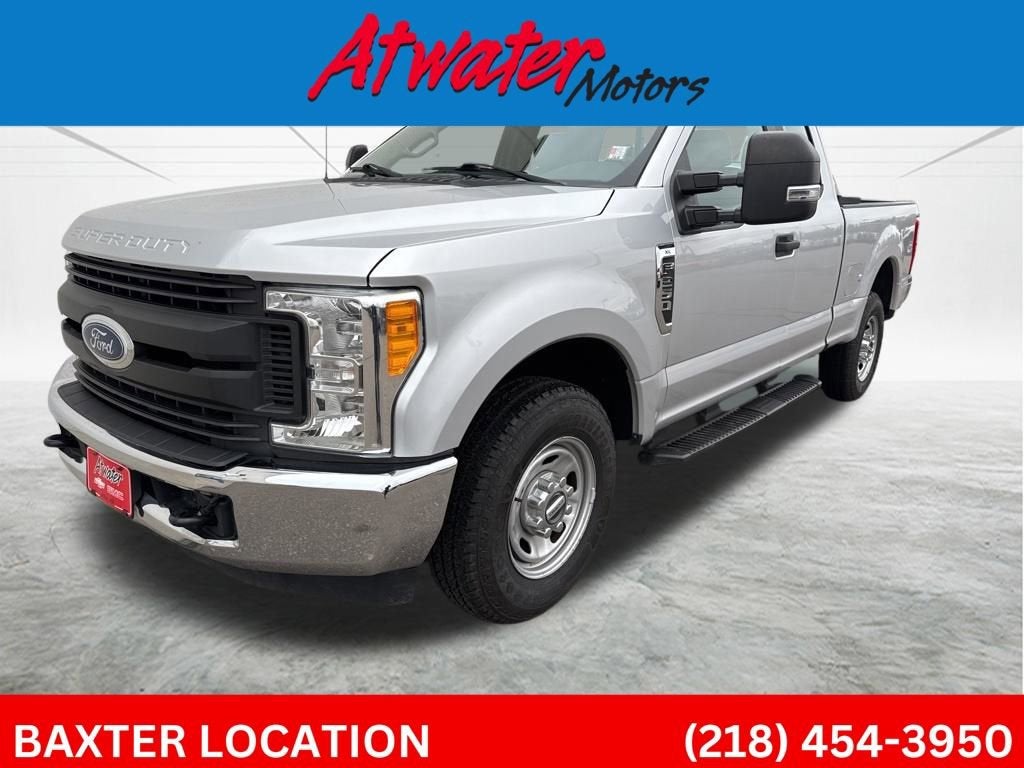 2017 Ford Super Duty F-250 SRW XLT in Silver — front three-quarter view